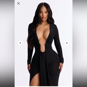 Zina Deep V Draped Midi Dress - Black
Elegant Black Long Sleeve Dress slit